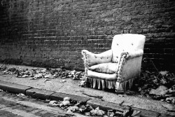 asimplegreenpoint:  Phil Maxwell Chair on Brick Lane with leaves,