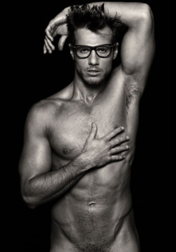 joselito28:  paullitto  www.joselito28.tumblr.com