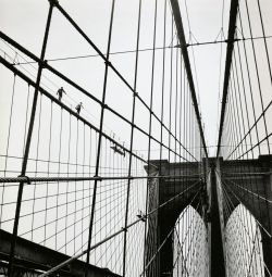 liquidnight:  Arthur Leipzig Brooklyn Bridge, 1946 From Arthur