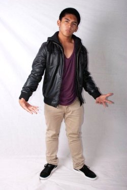 maayn i didn’t smile for any of my solo shots… and