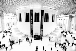 black-and-white:  British Museum #2 (by nabilishes) 