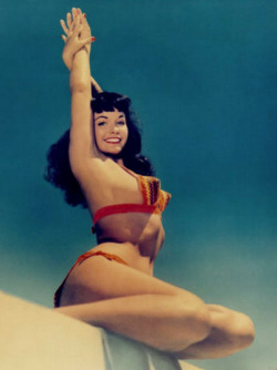 theniftyfifties:  Classic Bettie Page. 