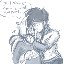 lune cant even be nice when he wants to smooch his fat boyfriend