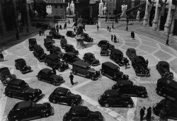 Minister’s Meeting, Rome photo by Carl Mydans, 1940