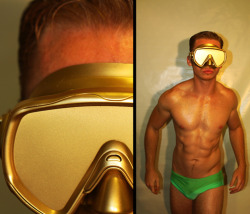 Swimming in Gold - Alexander Guerra 2009