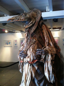 @meltdowncomics had Dark Crystal puppets from the movie!!!