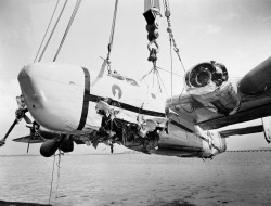 Consolidated B-24D Liberator experimental ditching test, NACA