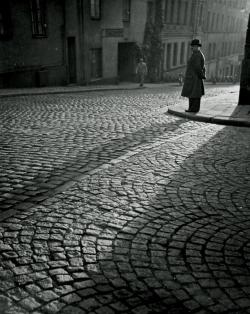 luzfosca:  Dirk de Herder Obscuur, Stockholm, 1951 