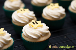 lindsayecho:  Lemon cupcakes with buttercream frosting. My first