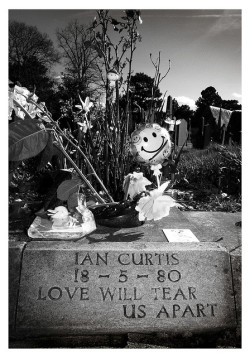 Ian Kevin Curtis (15 July 1956 – 18 May 1980) Ph. Love of