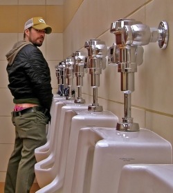 Looking sexy at the urinal
