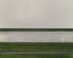 Rhein I photo by Andreas Gursky, 1996