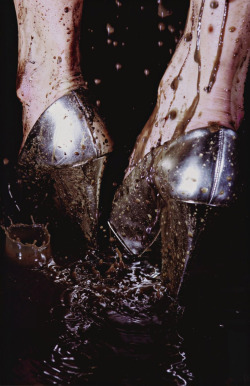 splish splash photo by Marilyn Minter, 2005