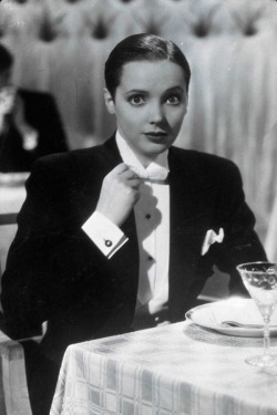 golden-age-movies:   Jessie Matthews - ‘First A Girl’ - 1935
