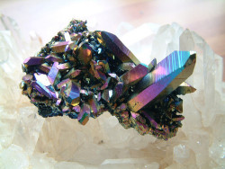 Titanium flame aura quartz