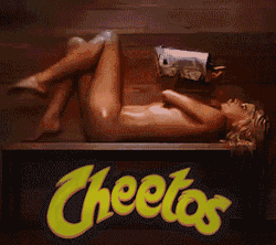 fl-sh:  “You want her hot. Not bare-foot and eatin’ Cheetos.”