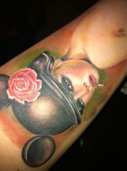fuckyeahtattoos:  Three hours later - still swooning over her.