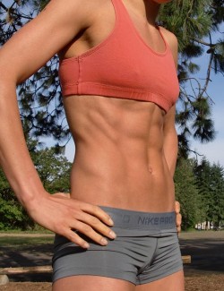 fit4fight:  dream abs! makes me wanna keep going, even when i