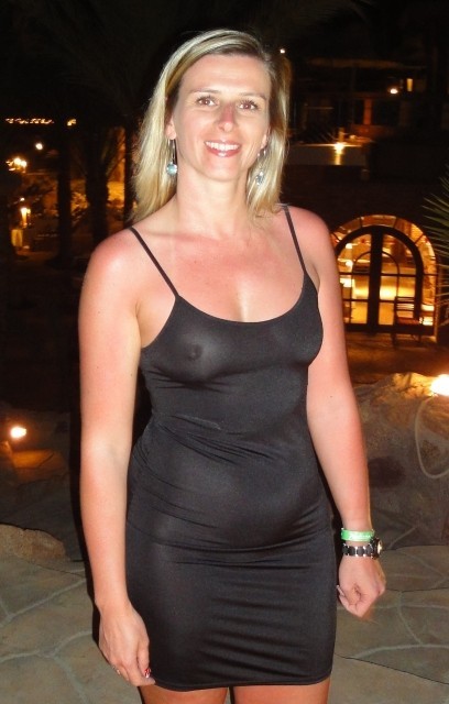 david5112:  A friends hot wife out on the town. 
