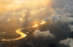 prevailing:  London town from above (by Michael Foley Photography)