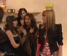 carotte-chan:  energy pill in action~ and loll sica. 