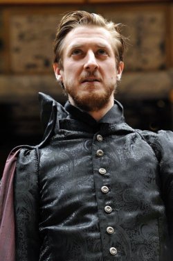 fyeahhipsterdoctor:  myopicfriend:  Arthur Darvill as Mephistopheles