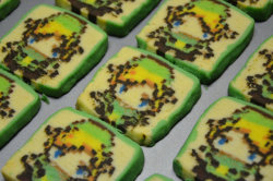 zombieirish:   Legend of Zelda: Link Pixel Cookies “These cookies