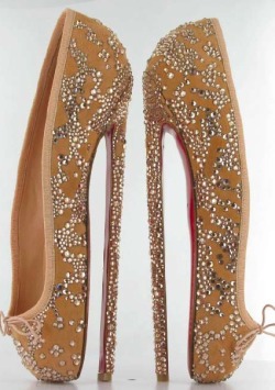 milkypearls:  Christian Louboutin for the English National Ballet.