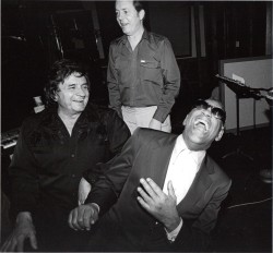 awesomepeoplehangingouttogether:  Johnny Cash and Ray Charles
