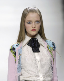 Vlada Roslyakova at Valentino Fall 2006