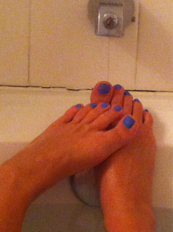 Chillin in a hot bath. Trying to relax my sore muscles from the