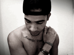 I’m repairing my heart for you♥