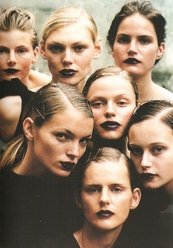 bosconos:  Shalom Harlow, Marie Sophie Wilson, Kirsten Owen,