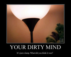 lolsofunny:     it’s not a lamp after all… I can’t even