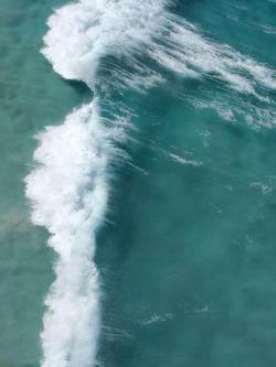 ghostlatitudes:  Wave Abstract II (by t.benedict) 