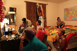 n-icoles:   This is what a guys sleepover looks like: Dudes checking