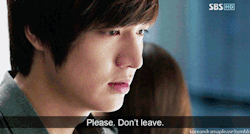 instabilitypleasure:  가지 마. 제발. 가지 마. Don’t