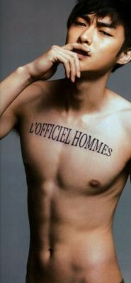 L'Officiel Hommes