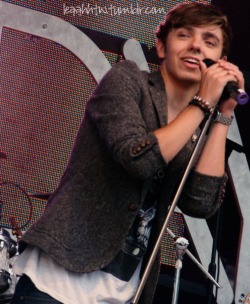 Another edit of Nathan from The Saturdays summer tour 2010 :)