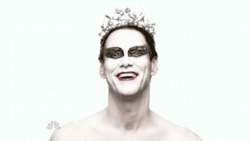 lulz-time:  Jim Carrey as the Black Swan   This is an awesome