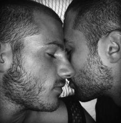 Fuck Yeah Gay Kisses