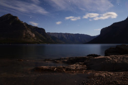 walkingbarefootnow:  Lake Minnewanka at Midnight. 