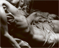 yerawizardharry:  A photograph of Michelangelo’s “Pietà”