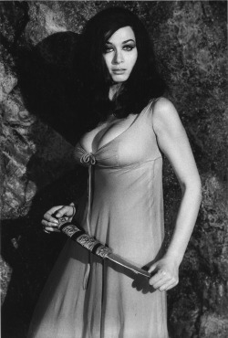 Valerie Leon