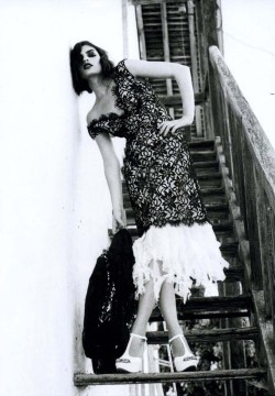 jinxproof:  Alyssa Miller photo: Ellen von Unwerth 