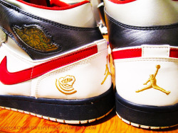 shoesovereverything:  Jordan Olympic 1s. Clean ass colorway 