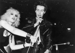 zatannaisnotdead:  Sid Vicious and Nancy Spungen 