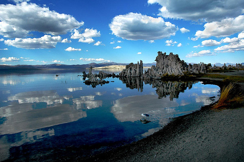 Landscapes can be sexy, too.  deerlights:  Mono Lake and Clouds 1 (by Bill Wight CA On a Trip) 