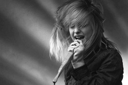  Você nunca se pergunta como nós sobrevivemos? Paramore 