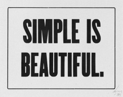 snapbacksmakemelooksocute:  Simple is Beautiful 
